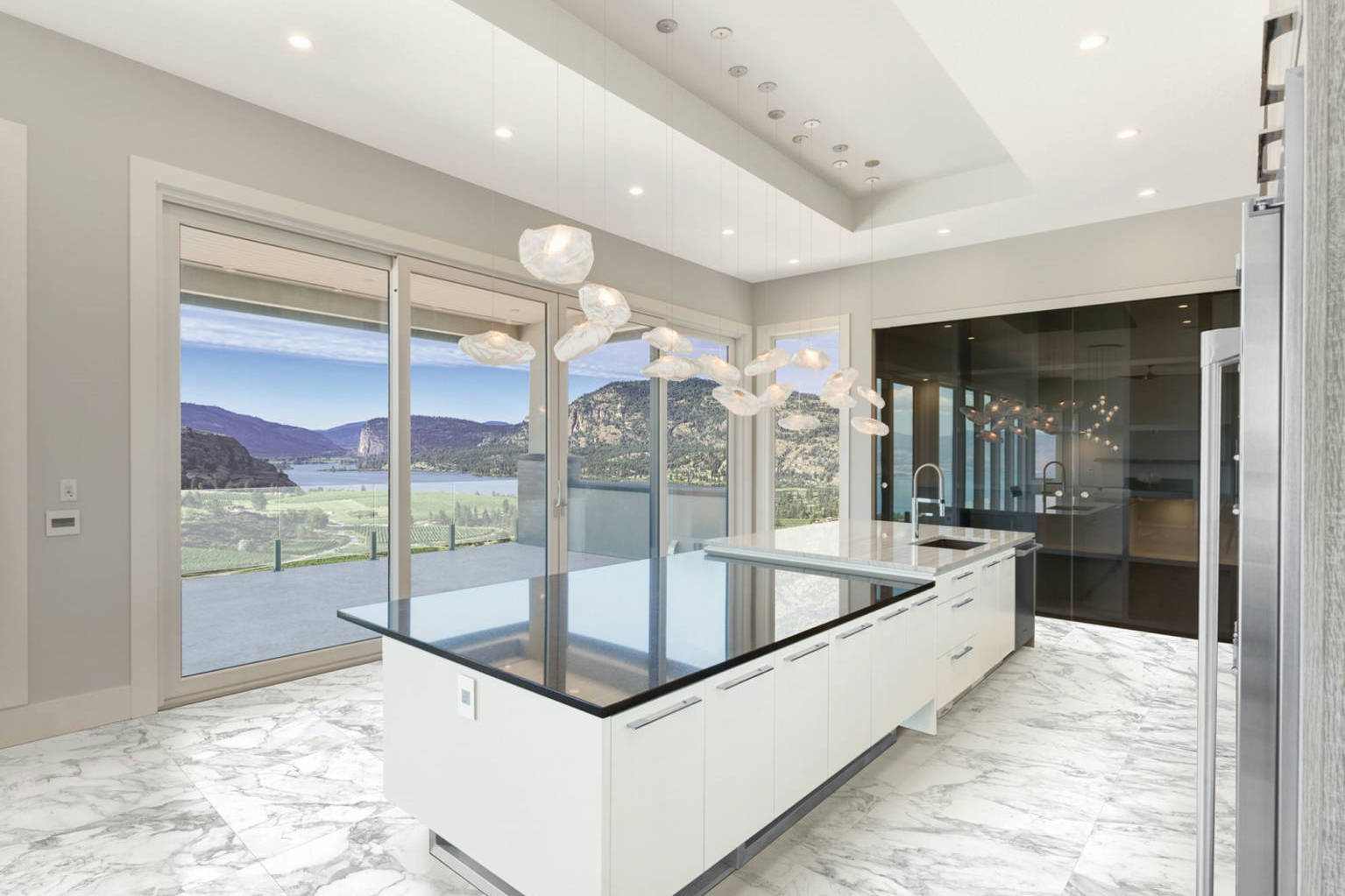 Luxury Arabescato Verona | In Home Stone